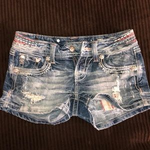 Miss Me distressed shorts with patterned pockets
